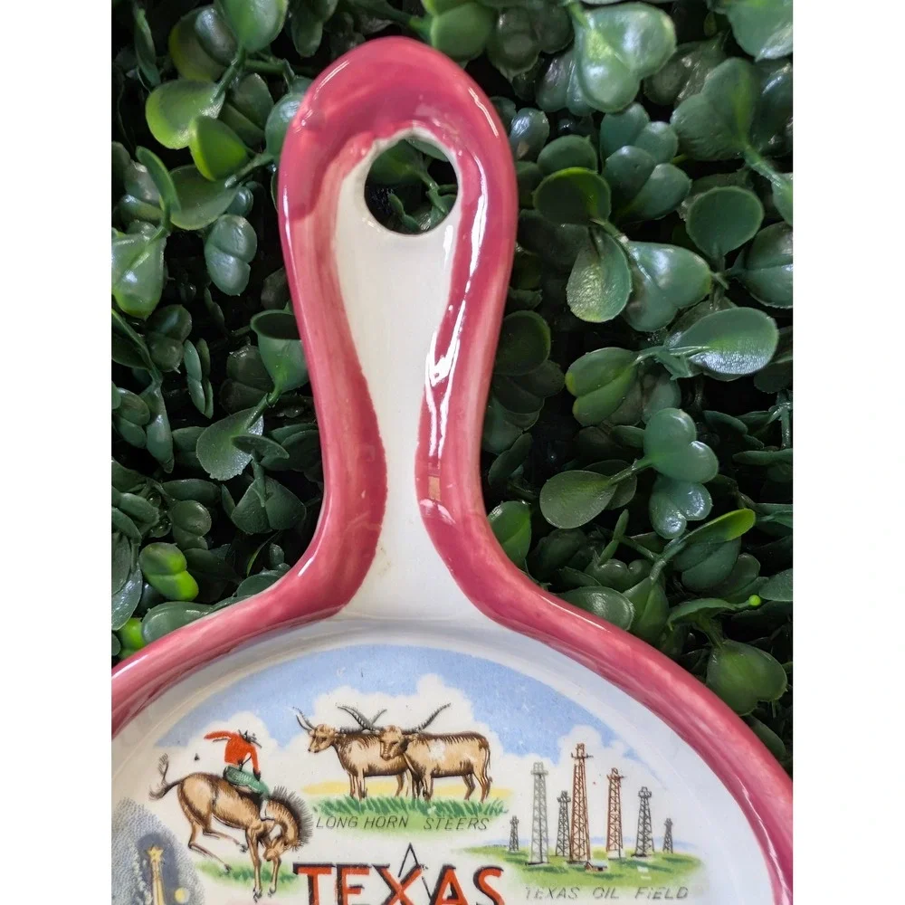 Vintage Texas Souvenir Ceramic Skillet Pink MCM Lone Star State Dish Wall Decor